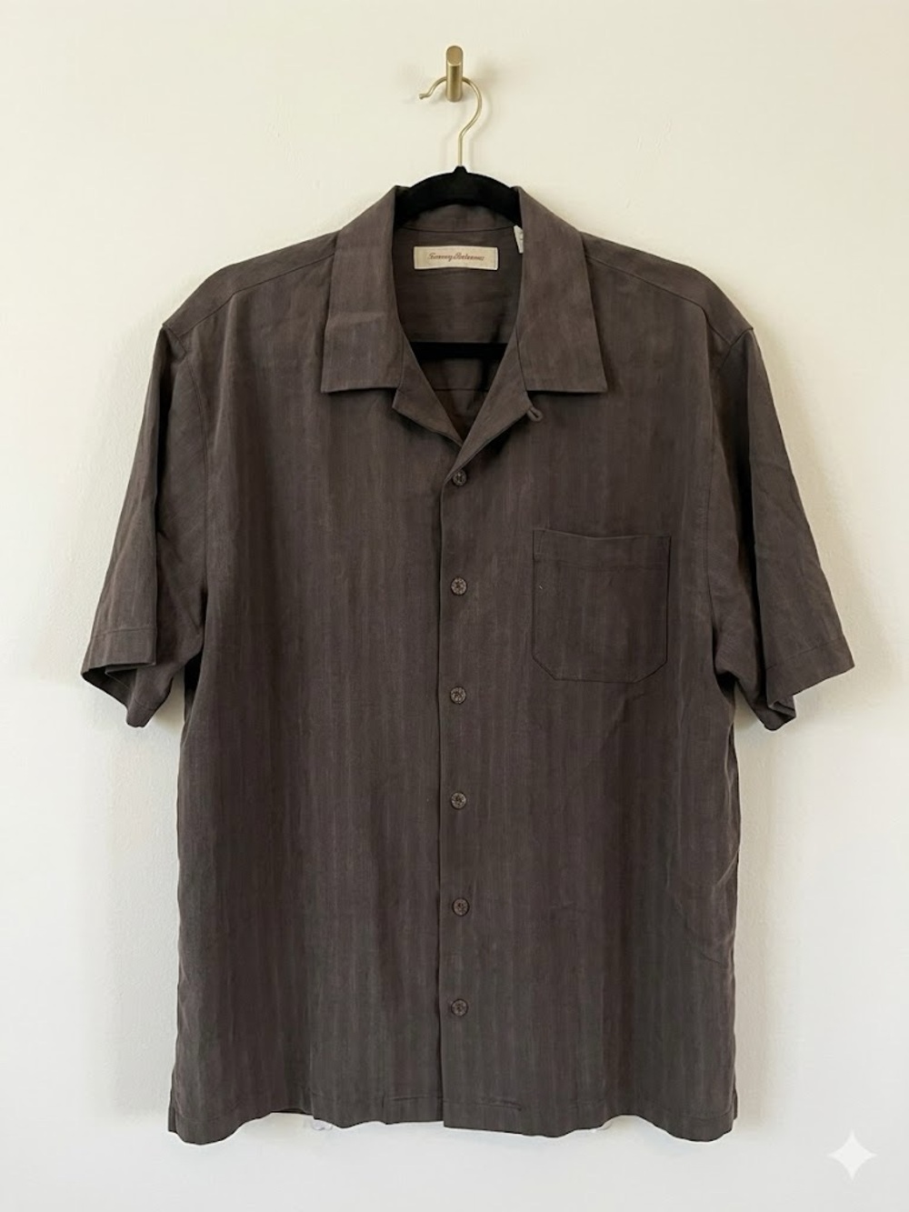 EUC Tommy Bahama 100% Silk Short Sleeve Button Down Shirt - Men's Large